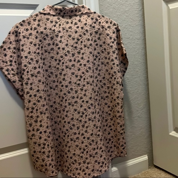 Floral Patterned Top - Picture 4 of 5